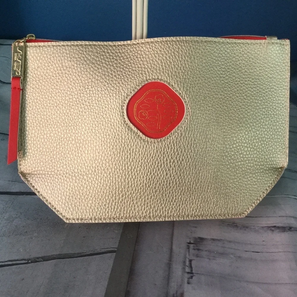 Fashion gold  clutch